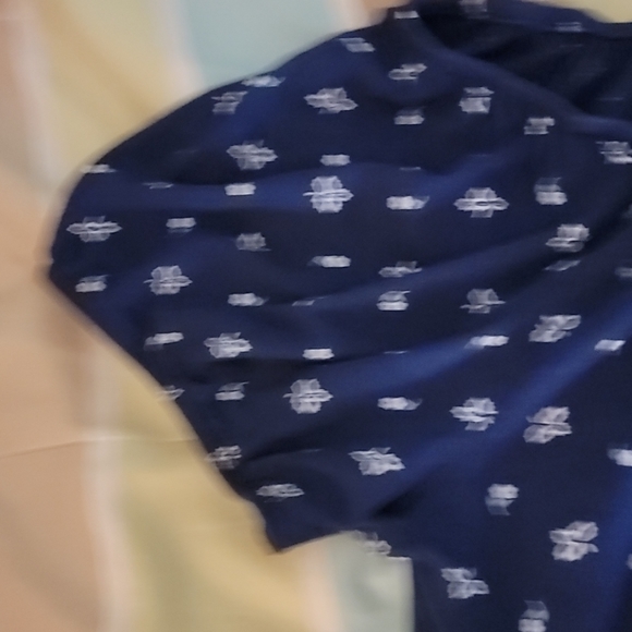 Top - Picture 3 of 3